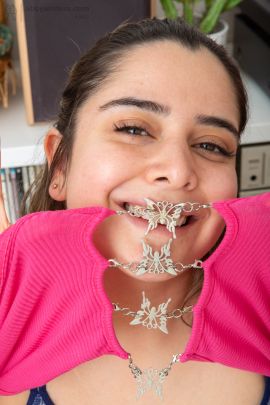 AbbyWinters- Claudia V