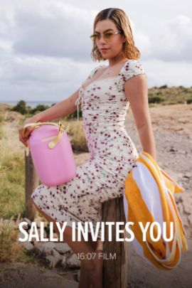 Watch4Beauty- Sally Hunter: Sally Invites You