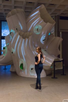 Zishy- Zuzanna Miros - Zuzanna Miros Art School Drop...
